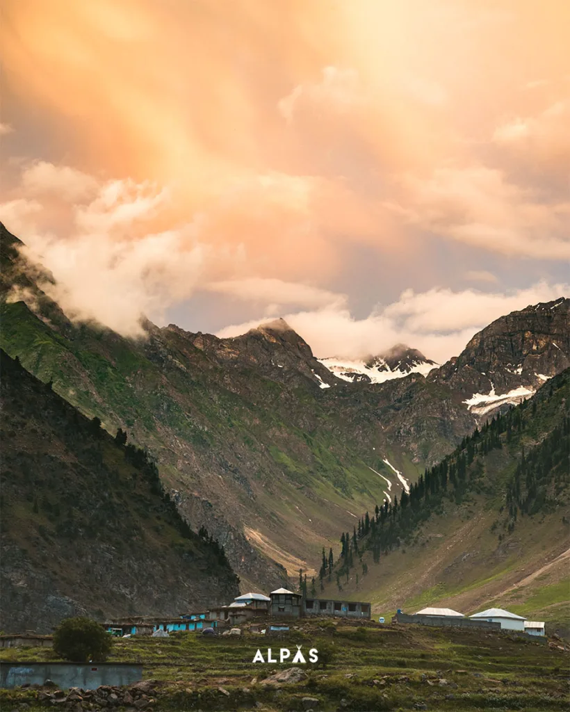 Golden hour in Batakundi on way to Babusar